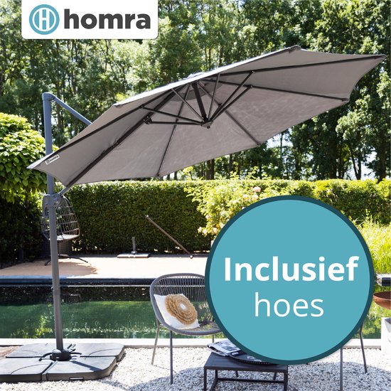 Homra zweefparasol met voetpedaal bediening voor terras